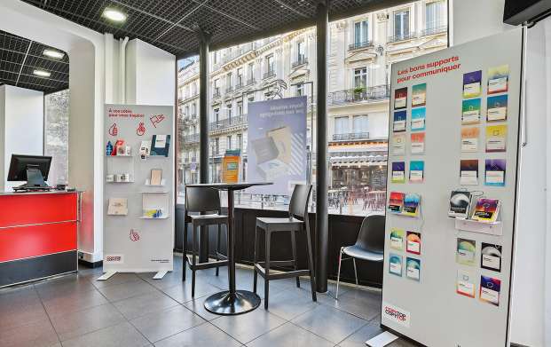 Zone client et échantillons papier, goodies de l'agence COPYTOP Opéra - Bourse à Paris ouverte du lundi au vendredi, de 9h à 19h.