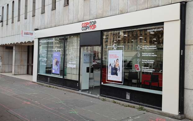 Devanture agence COPYTOP à Neuilly sur Seine Imprimeur COPYTOP à Neuilly sur Seine
