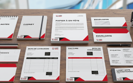 Bureau professionnel présentant une gamme complète de papeterie de bureau personnalisée : papier à en-tête, enveloppes, étiquette d'adresse, bon de livraison, crayon, tampons et autres supports imprimés pour les entreprises.