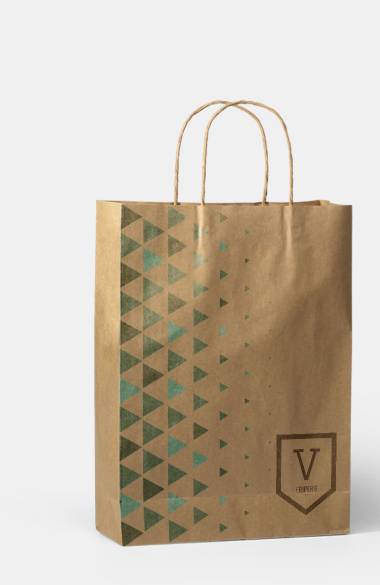 Découvrez notre gamme de sacs à personnaliser. En tissu ou en kraft, nos sacs sont tous personnalisables avec votre logo, une image ou un texte.