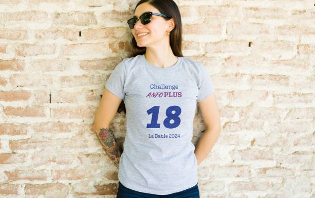 Concevez et personnalisez vos t-shirts pour femme à votre image