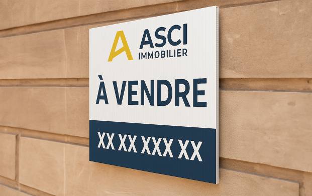 Valorisez vos biens immobiliers avec nos panneaux immobiliers