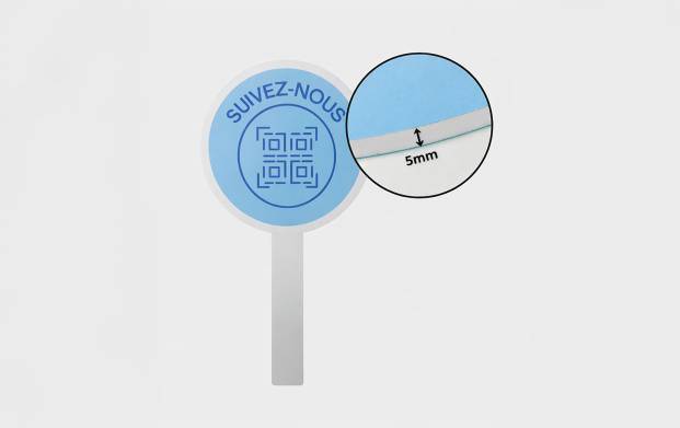 Panneau de signalétique utile, le panneau à main peut servir dans de nombreuses circonstances : séminaire, salon,...