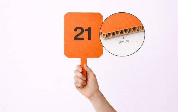 Pour personnaliser votre panneau à main, profitez d'un large choix de supports