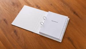 Classez vos documents à l'aide d'intercalaires personnalisés. Ranger beaucoup plus facilement vos documents dans vos classeurs personnalisés.
