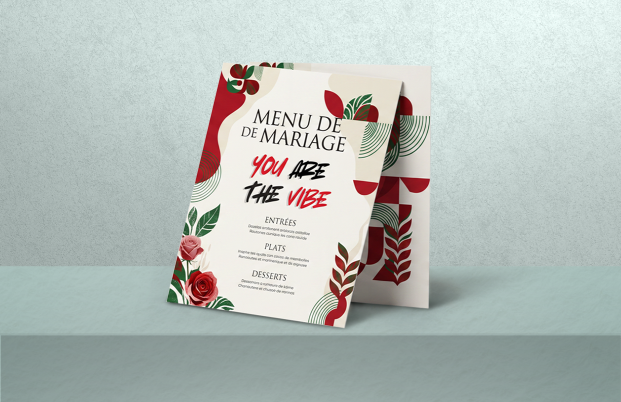 Menu de mariage express personnalisé, imprimé en couleur ou noir et blanc, en recto ou recto-verso, avec ou sans pliage, dans différents formats du A6 au A3 ou carrés, sur papier satiné ou brillant 350 g, avec plastification mate ou brillante pour une finition élégante et protectrice.