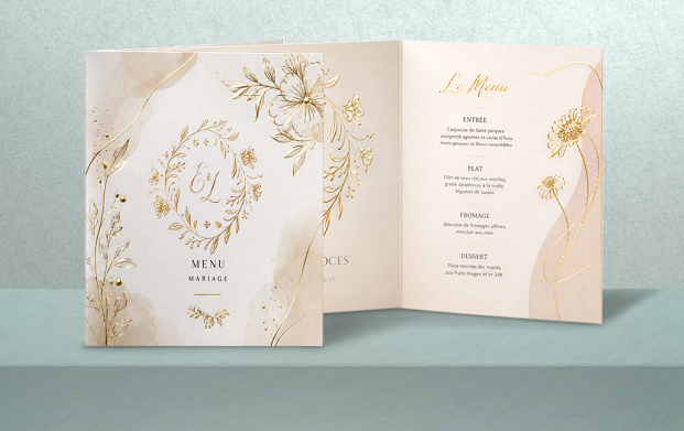 Menu de mariage personnalisé haut de gamme, disponible en différents formats et avec ou sans pliage, imprimé en couleur ou noir et blanc sur papier ivoire, satiné ou brillant, avec finition pelliculage mat, brillant, satiné, peau de pêche ou grain de sable, vernis sélectif ou 3D et dorure or ou argent.
