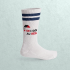 Paire de chaussettes de sport blanches personnalisées avec motif brodé et banderole bleu marine