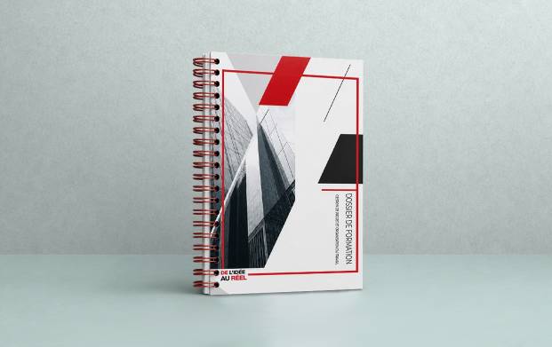 Dossier de formation classique personnalisé avec documents imprimés et reliés, conçu pour les organismes de formation, les entreprises et les centres de formation afin de distribuer des supports pédagogiques professionnels de qualité.