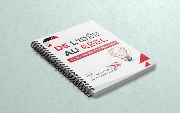 Dossier de formation avec finition premium, imprimé en haute qualité et relié avec une couverture rigide ou souple haut de gamme. Support professionnel personnalisé pour les organismes de formation, entreprises, écoles et centres de formation.
