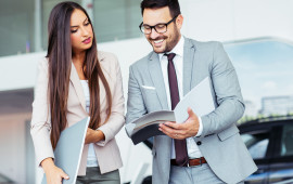 La plaquette commerciale est un maillon essentiel de votre chaîne d’outils marketing.