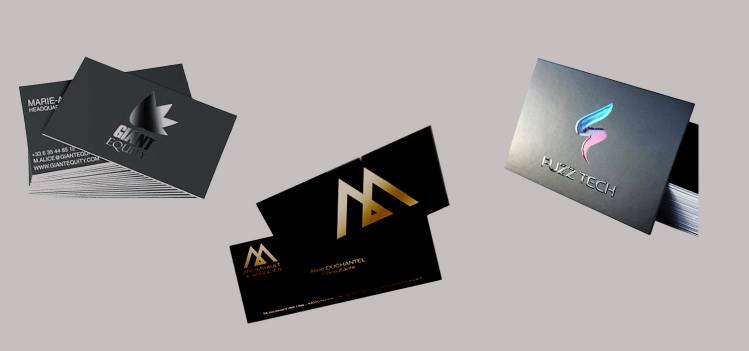 Rajouter des finitions de luxe sur vos supports de communication pour un résultat d'exception ! Finition dorée, 3D, vernis sélective... Ajouter une touche de sophistication et de prestige à vos supports. Des finitions de luxe pour vos supports de communication.