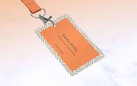 Valorisez votre identité ou vos messages avec nos badges personnalisables, conçus pour allier style et praticité lors de vos événements, campagnes ou promotions.