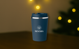 Pour 2026, offrez des gobelet de voyage personnalisé à vos couleurs.