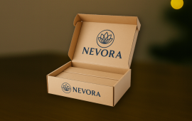 Coffret à rabats personnalisé, utilisé pour offrir des cadeaux emballés aux couleurs votre marque.